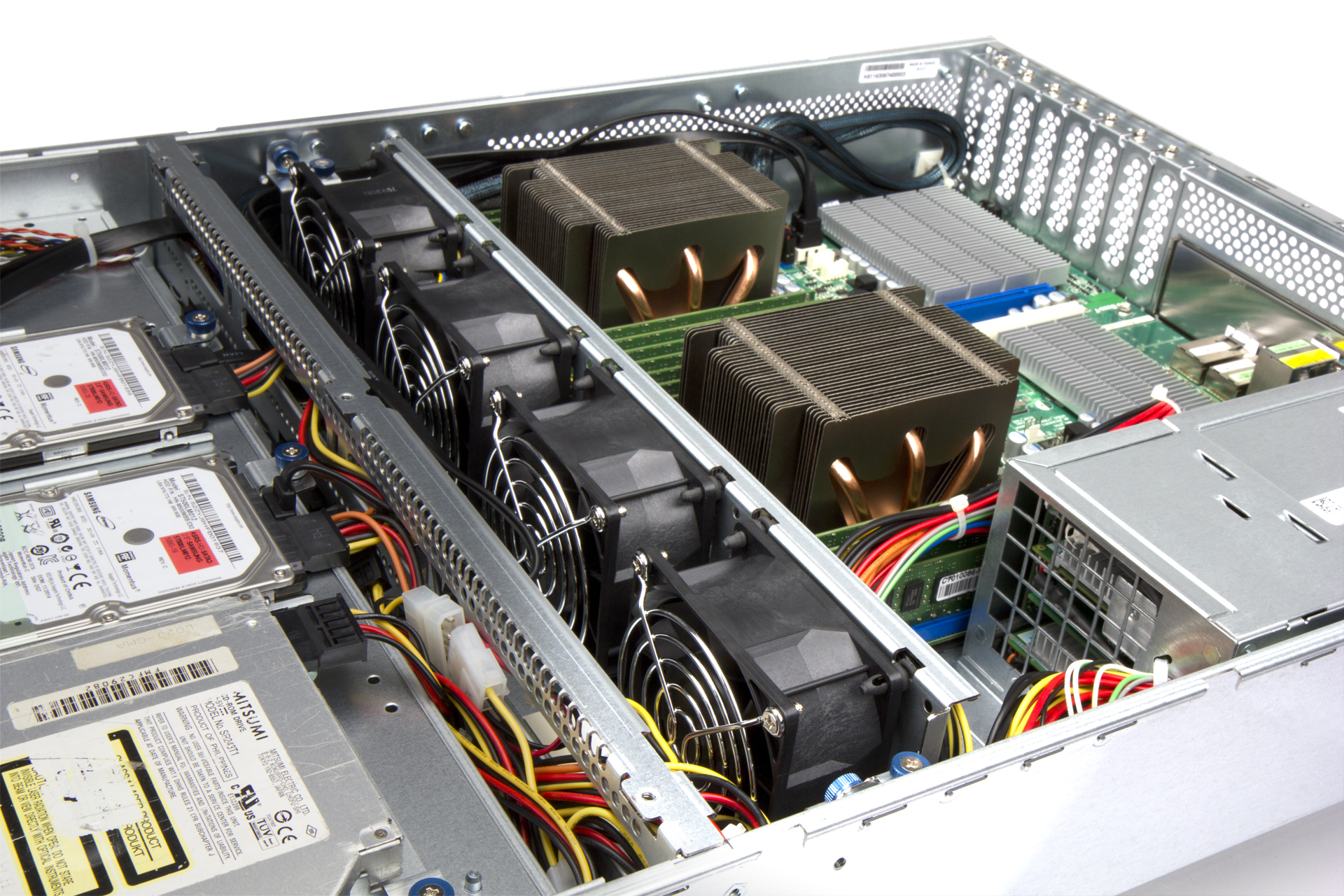 Fan - server system assembly
